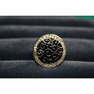 Black & Silver Fashion Costume Ring Size 7‎
